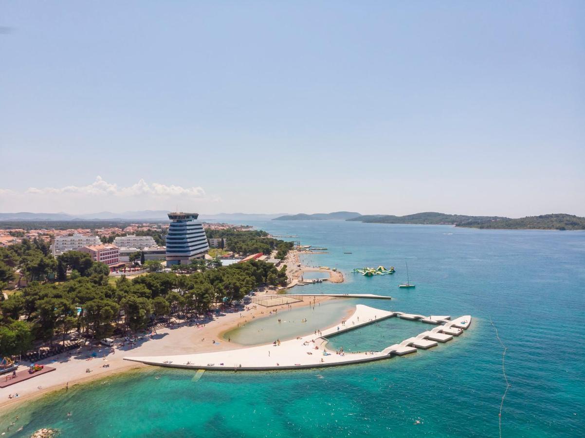 Apartments Mira I Vodice Bagian luar foto