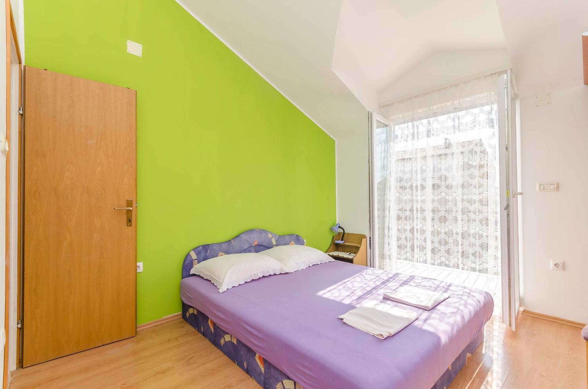 Apartments Mira I Vodice Bagian luar foto